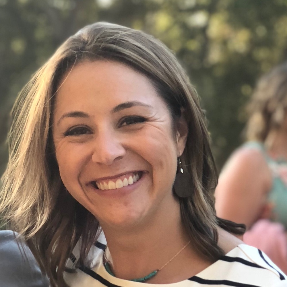 Meet your Posher, Caitlin